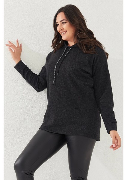Büyük Beden Kapüşonlu Sweatshirt