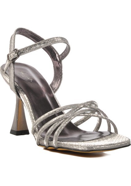 Platin Kadın Topuklu Ayakkabı