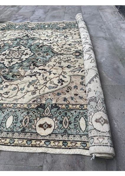 191X307 cm El Yapımı Yün Halı, Mavi-Bej Çiçek Desenli Anadolu Tasarımı, Antika Türk Halısı