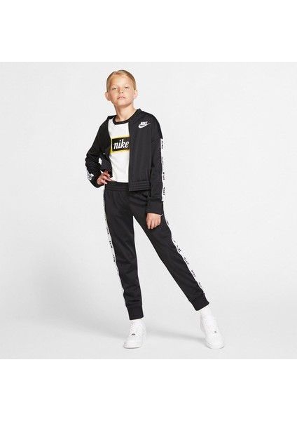 Nıke Erkek Çocuk Eşofman Takım 86M452-023 fiyatları