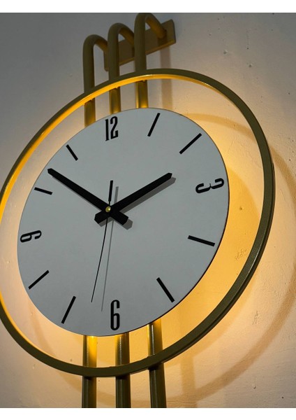 Iskandinav Tarzı Duvar Saati, Işıklı, Ahşap Merkez, Metal Pil Ile Çalışan - 40-75 cm modelleri