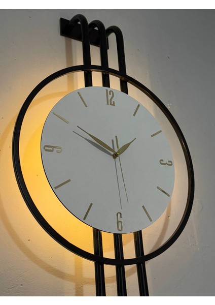 Iskandinav Tarzı Duvar Saati, Işıklı, Ahşap Merkez, Metal Pil Ile Çalışan - 40-75 cm modelleri