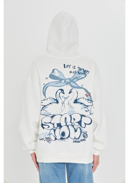 Kadın Kapşonlu Baskılı Kanguru Cep Sweatshirt fırsatları