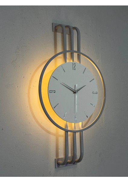 Iskandinav Tarzı Duvar Saati, Işıklı, Ahşap Merkez, Metal Pil Ile Çalışan - 40-75 cm