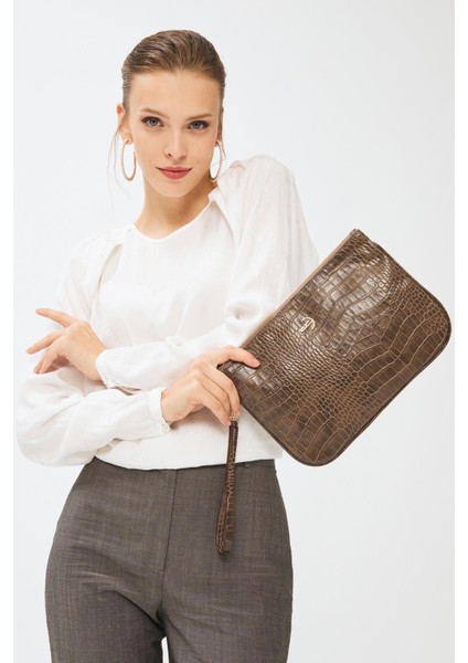 Kadın Basic Clutch Çanta Kroko Timsah Desen Eskitme Vizon 214002