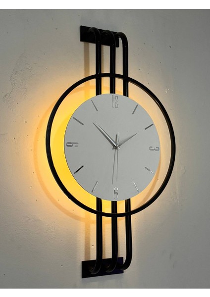 Iskandinav Tarzı Duvar Saati, Işıklı, Ahşap Merkez, Metal Pil Ile Çalışan - 40-75 cm