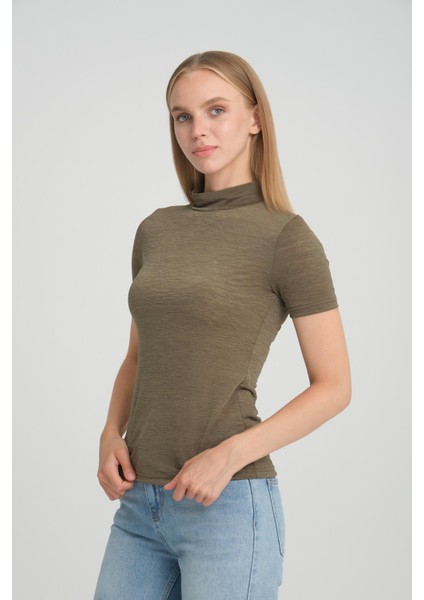 Dik Yaka T-Shirt (B20-35912)