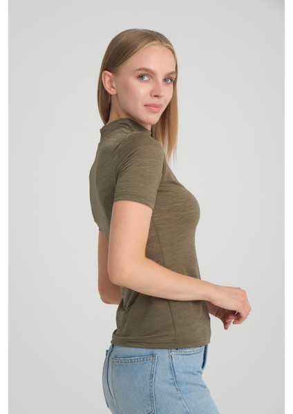Dik Yaka T-Shirt (B20-35912)