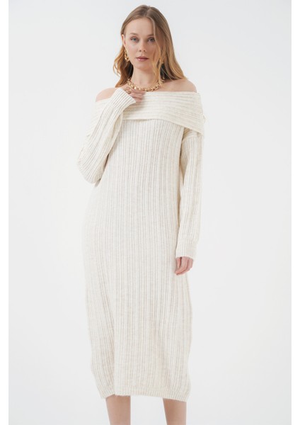 15920 Madonna Yaka Oversize Triko Elbise - Ekru
