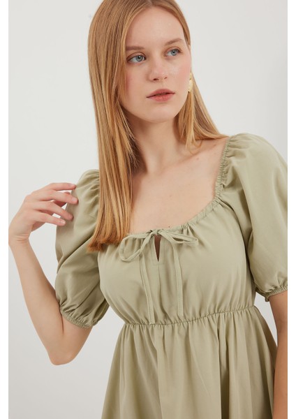 2351 Kloş Poplin Elbise - Çağla