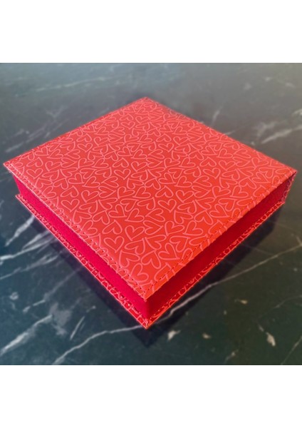 Kalpli Dijital Baskılı Kırmızı Deri Kaplama Küçük Boy Takı Kutusu fiyatları