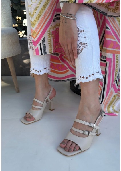 Puck Bej Cilt Topuklu Ayakkabı fiyatları