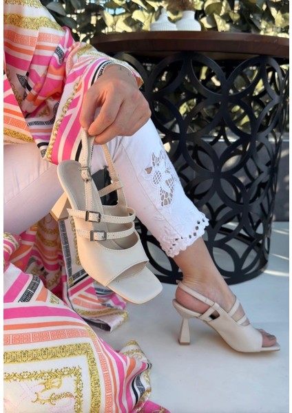 Puck Bej Cilt Topuklu Ayakkabı modelleri