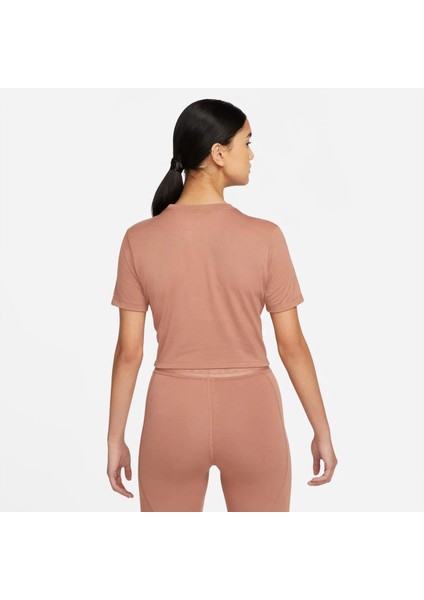 DN5852 215 Nikekadın Crop Spor T-Shirt modelleri