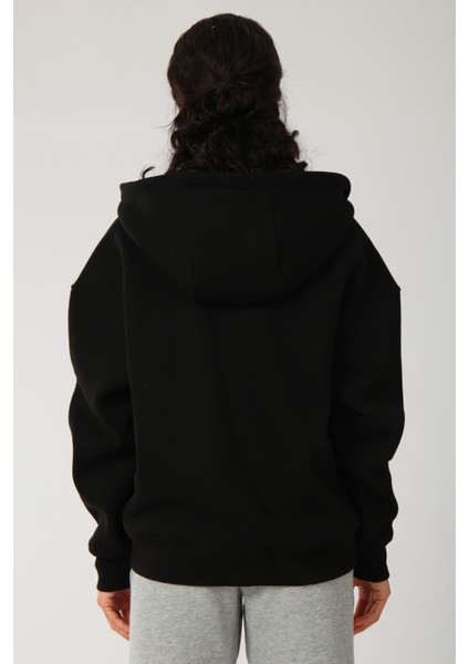 Basic Kadın Oversize Fit Kapüşonlu ve Fermuarlı Üst