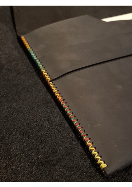 Macbook Air Çantası Füme Nubuk Deri El Dikişi Macbook Pro Kılıfı 13" 14" Seçenekli fiyatları