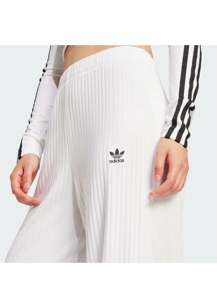 Kadın Beyaz Eşofman Altı ESS WR PANT JD1497 modelleri