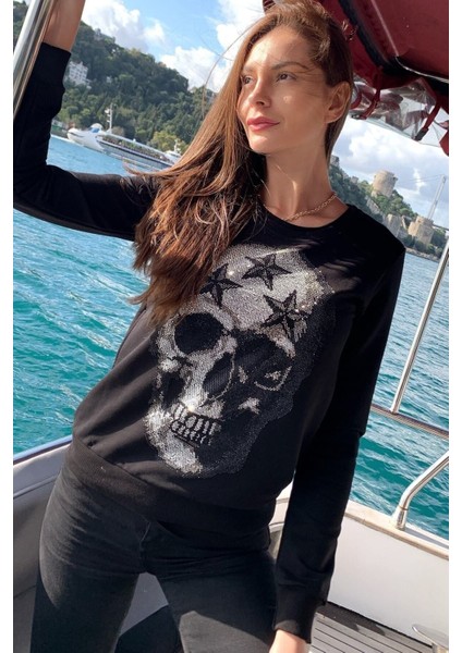 Iki Iplik Kurukafa Crystal Taşlı Kadın Slim Fit Siyah Sweatshirt