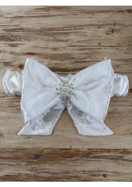 Yenidoğan Ipek Venüs Taç Nakışlı Delüks Kundak Bebek Battaniyesi Ekru indirimleri