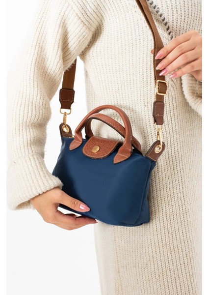 Longchamp Model Midi Çapraz Kadın Çanta