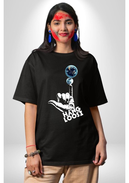 Hang Loose Dünya Temalı Eğlenceli Tasarım Grafik Baskılı Pamuklu Penye Kadın Erkek Siyah Tişört fiyatları