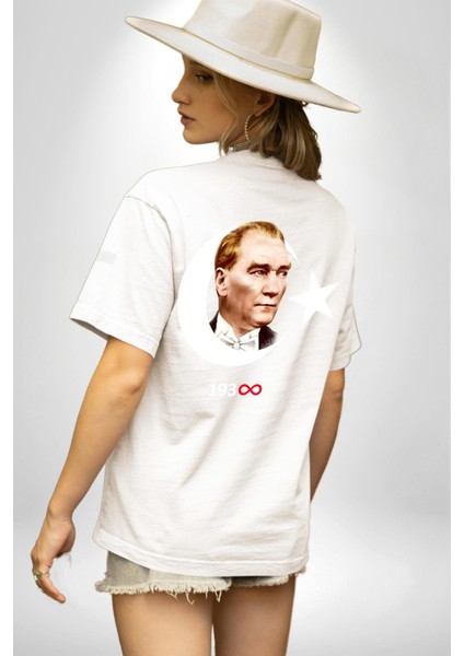 Ay Yıldız Atatürk 10 Kasım Sonsuza Kadar Sırt Baskılı Pamuklu Penye Kadın Erkek Beyaz Tişört modelleri