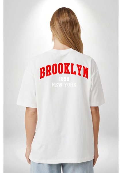 Brooklyn Beyaz Sırt Baskılı Pamuklu Penye Kadın Erkek Beyaz Tişört