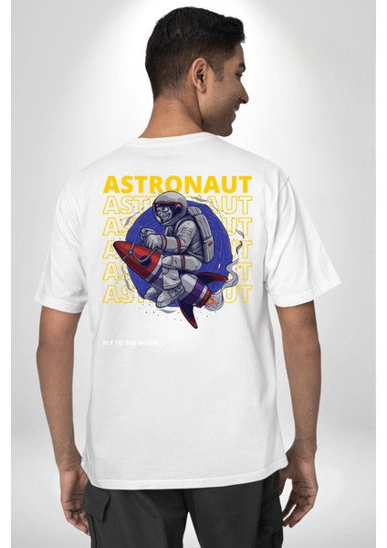 Roket Ata Binen Astronot Sırt Baskılı Pamuklu Penye Kadın Erkek Beyaz Tişört indirimleri