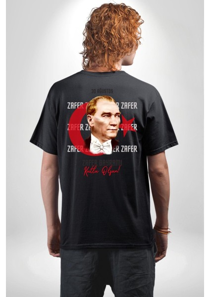 30 Ağustos Zafer Bayramı ve Atatürk Ay Yıldız Sırt Baskılı Pamuklu Penye Kadın Erkek Siyah Tişört modelleri