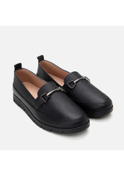 01AYH306720A100 Deri Siyah Kadın Tokalı Loafer
