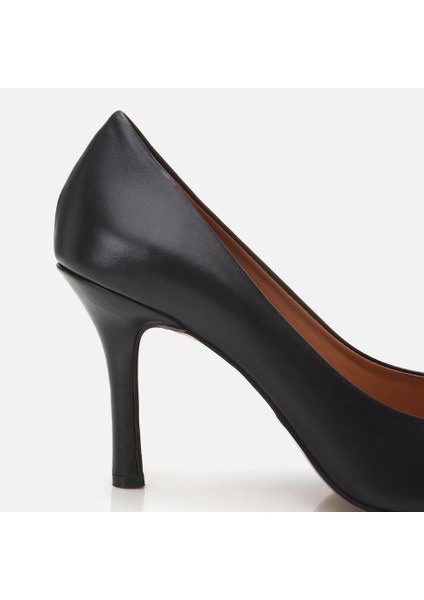 01AYH304180A100 Deri Siyah Kadın Stiletto