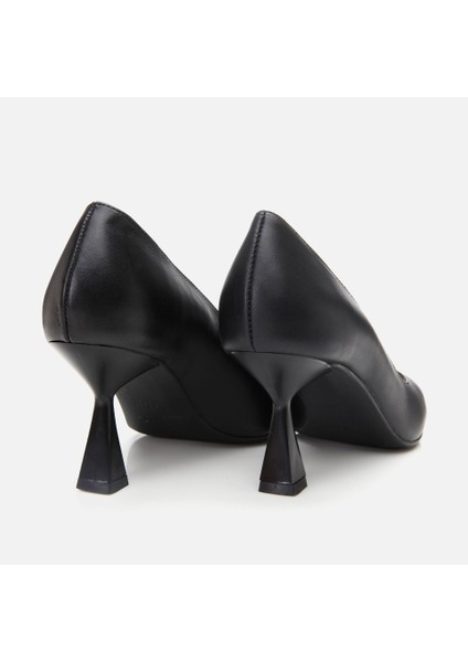 01AYH304140A100 Deri Siyah Kadın Stiletto