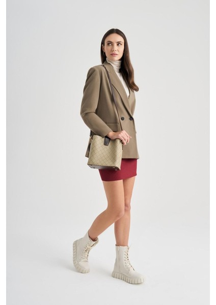 Desenli Kadın El ve Omuz Çantası (Yurt Dışından) modelleri