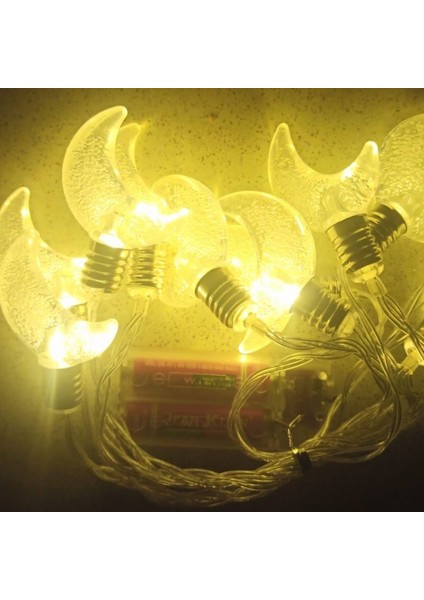 Ramazan Temalı Gün Işığı Renk 10 Cam Ampullü Ay Hilal Şeklinde Pilli LED Işık 2 mt modelleri