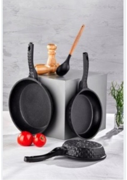 Taç Bella Döküm 3'lü Tava Seti Siyah 20 cm / 24 cm / 28 cm
