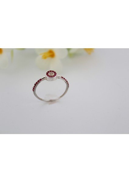 Pembe Taşlı Yuvarlak Model 925 Ayar Gümüş Yüzük