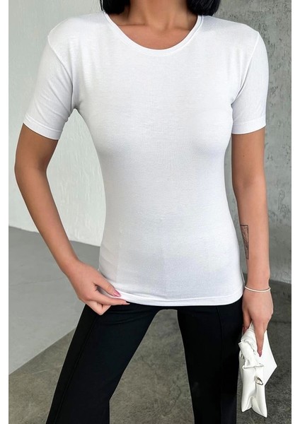 Rahat Ve Şık Kısa Kollu Bisiklet Yaka Likralı Viskon Penye Body Beyaz ( Lisinya ) modelleri