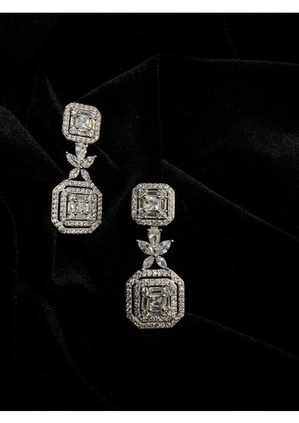 Çiçekli Iki Bagetli Uzun Ithal Kadın Gümüş Küpe fiyatları