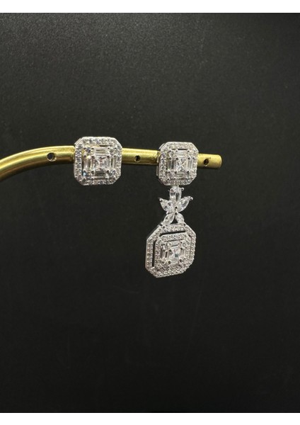 Çiçekli Iki Bagetli Uzun Ithal Kadın Gümüş Küpe modelleri