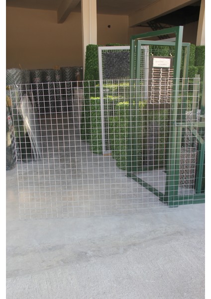 Galvanizli Hasır Tel 5.5 x 5.5 Göz 3.5 mm Kalınlık 150 cm Yükseklik 200 cm Uzunluk