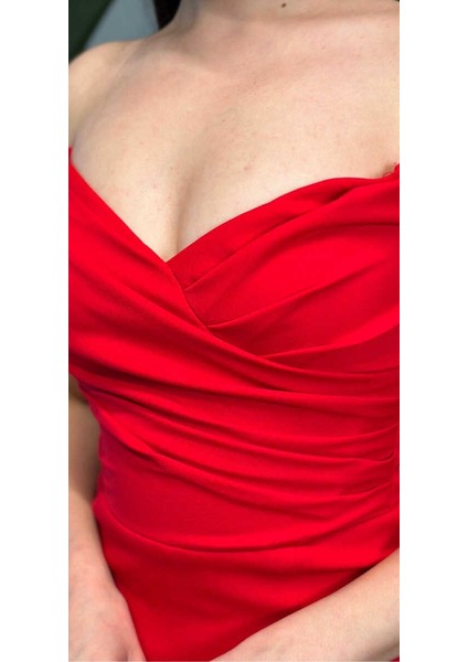 Kırmızı Yırtmaçlı Düz Kesim Krep Midi Abiye Elbise 7696 fırsatları