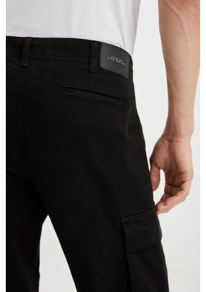 Brando Erkek Kargo Denim 5 Cepli Yıkamalı Süs Etiketi Detaylı Kalın Dokulu Esnek Yapılı Siyah Jeans