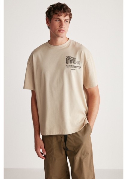 Beal Erkek Sırt Baskı Detaylı Oversize Fit Bol Kesim %100 Organik Pamuk Örme Kısa Kol Bej T-shirt