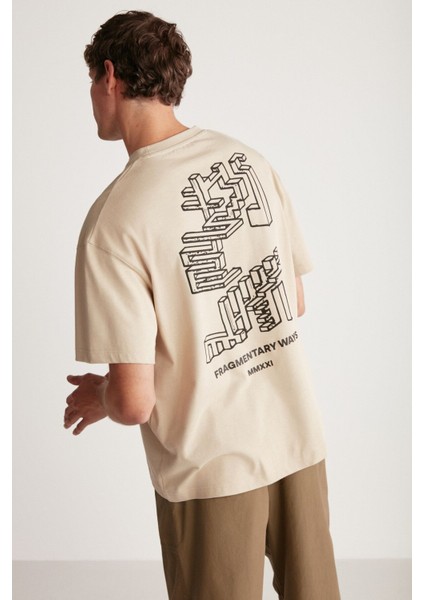 Beal Erkek Sırt Baskı Detaylı Oversize Fit Bol Kesim %100 Organik Pamuk Örme Kısa Kol Bej T-shirt