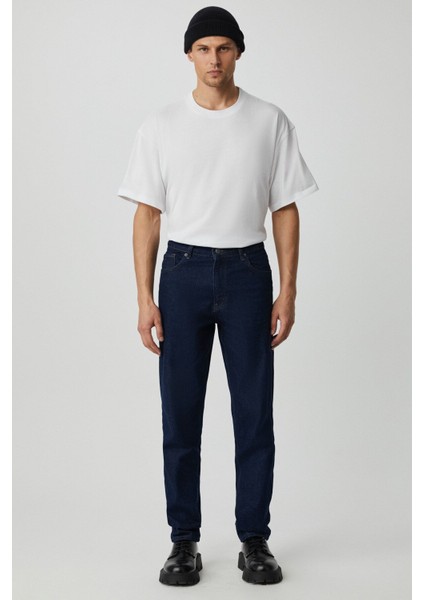 Bruno Erkek Regular Fit Rahat Kesim Kalın Dokulu Yıkama Efektli Magic Denim Koyu Mavi Jeans