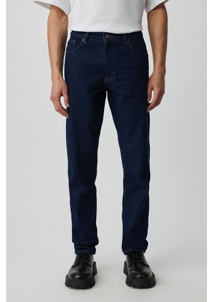 Bruno Erkek Regular Fit Rahat Kesim Kalın Dokulu Yıkama Efektli Magic Denim Koyu Mavi Jeans