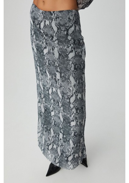 BEULAH Kadın Maxi Boy Slim Fit Beli Lastikli Tül Batik Desenli Yılan Desenli Etek fırsatları