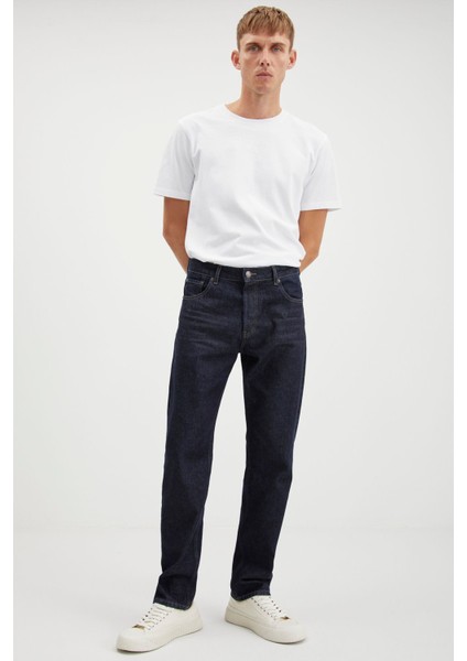 Bruno Erkek Denim Regular Rahat Kalıp Kalın Dokulu Yıkama Efektli Lacivert Jeans