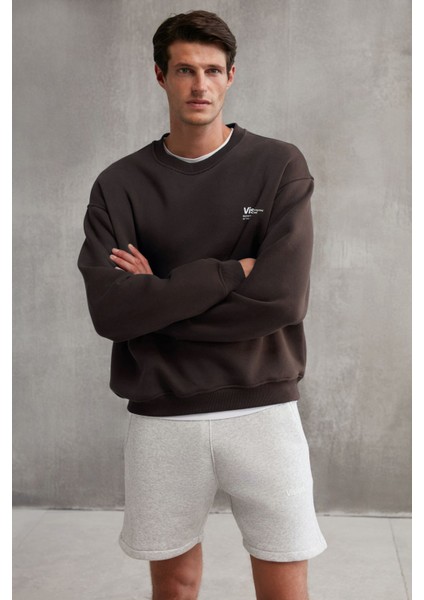 Ernest Erkek Organik Pamuklu Yumuşacık Baskı Detaylı Bisiklet Yaka Içi Polarlı Kahverengi Sweatshirt