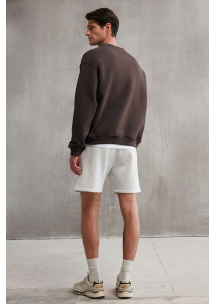 Ernest Erkek Organik Pamuklu Yumuşacık Baskı Detaylı Bisiklet Yaka Içi Polarlı Kahverengi Sweatshirt